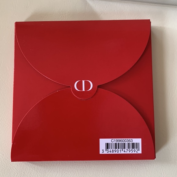 Dior Gift Set - Picture 10 of 12